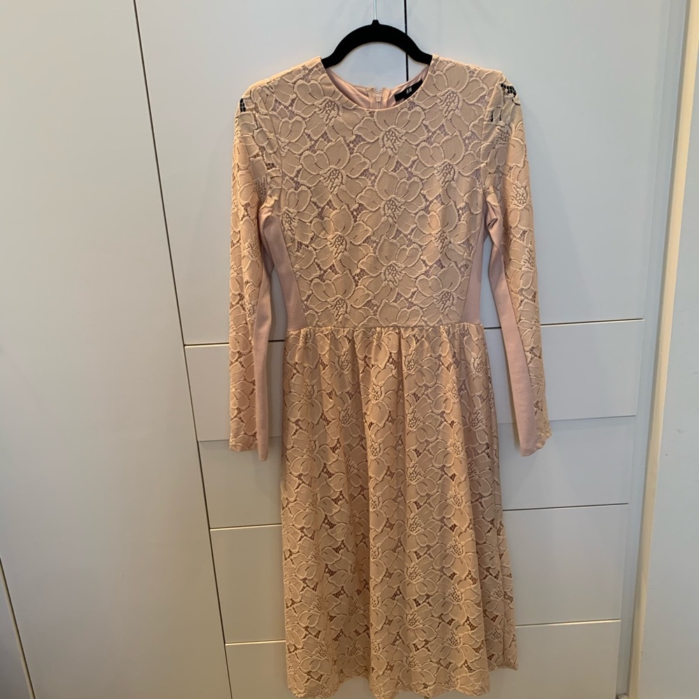 H&M Blush Mid Length Dress